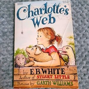 Charlotte's Web VINTAGE children's soft cover book  by E.B.White